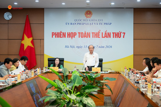 Ủy ban Pháp luật và Tư pháp họp phiên toàn thể lần thứ 7