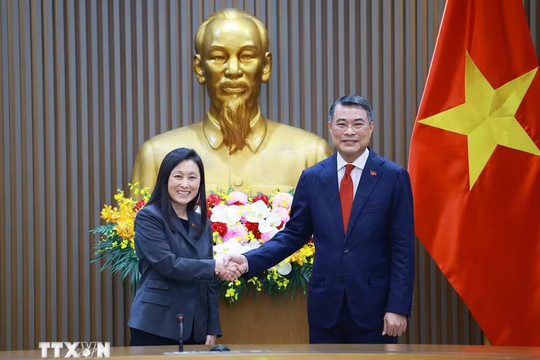 Thủ tướng Chính phủ Lê Minh Hưng tiếp Đại sứ Hoa Kỳ Jennifer Wicks