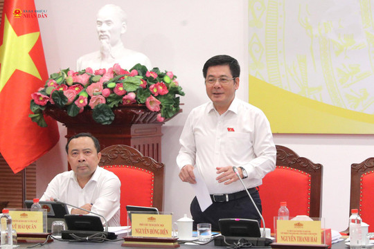 Tiếp tục rà soát phạm vi của dự thảo Luật Bưu chính (sửa đổi)