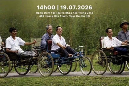 Chiếu phim tài liệu "Trên chiếc xe lăn" tri ân thương binh, liệt sĩ