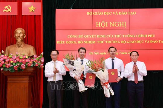 Kiện toàn lãnh đạo để đáp ứng yêu cầu đổi mới giáo dục trong kỷ nguyên số