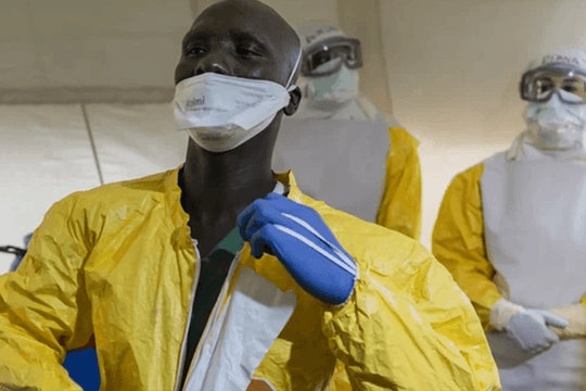 Bắt đầu thử nghiệm vaccine Ebola Bundibugyo đầu tiên trên người