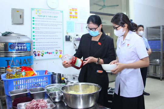Giám sát "chủ động, đi trước một bước"