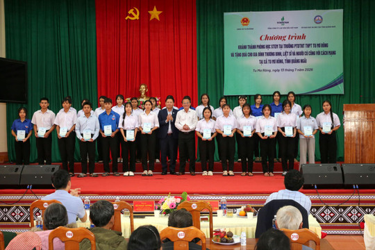BSR lan tỏa nghĩa tình đến khu tây tỉnh Quảng Ngãi, khánh thành 2 phòng học STEM chắp cánh tương lai