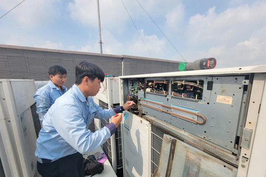 Đoàn ĐBQH TP. Hồ Chí Minh kiến nghị liên quan pháp luật an toàn, vệ sinh lao động