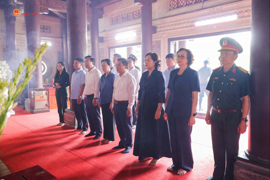 Tri ân Anh hùng liệt sĩ tại Nghệ An, Hà Tĩnh, Quảng Trị