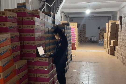 Hà Nội: Chi cục Quản lý thị trường tiếp tục tăng cường quản lý địa bàn, kiểm tra đột xuất, kiểm tra theo chuyên đề