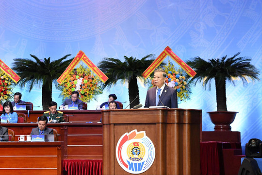 The grassroots level must be regarded as the decisive arena determining the vitality of trade unions