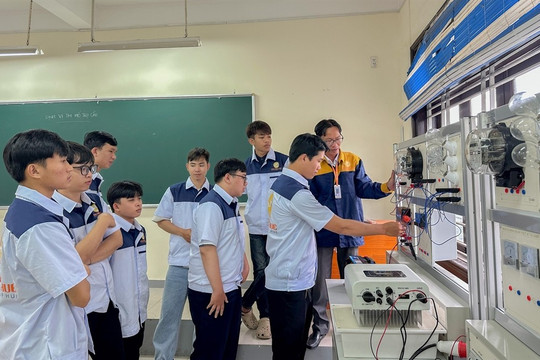 Thành phố Huế Giải quyết việc làm cho 10.985 lao động trong 6 tháng đầu năm