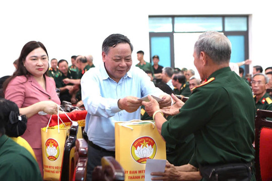Hà Nội tri ân người có công, lan tỏa truyền thống “Uống nước nhớ nguồn”