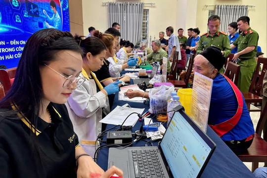 Nghệ An thống nhất trình tự xác minh, tìm kiếm, quy tập mộ liệt sĩ tập thể