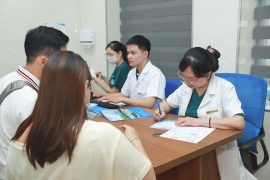 Bộ Y tế đề xuất tổ chức khóa học cho nam, nữ thanh niên chuẩn bị kết hôn