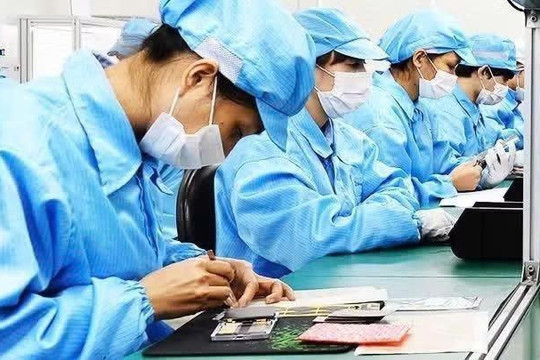 Hoàn thiện chính sách phát triển công nghiệp trọng điểm