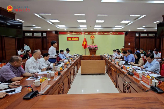 Đoàn công tác của Ủy ban Khoa học, Công nghệ và Môi trường Quốc hội làm việc tại tỉnh Đắk Lắk