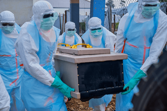 1.300 người chết vì Ebola, virus “lây lan như cháy rừng”