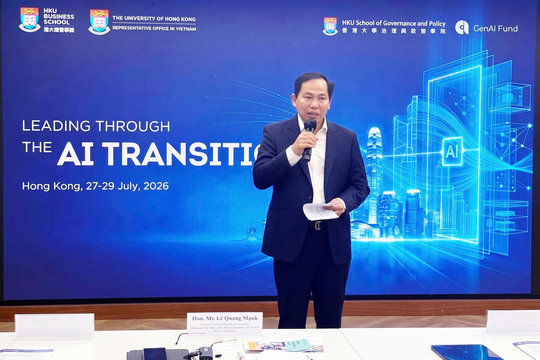 Tổng Thư ký Quốc hội, Chủ nhiệm Văn phòng Quốc hội Lê Quang Mạnh và Đoàn công tác nghiên cứu, tìm hiểu thực tiễn về chuyển đổi số và AI tại Hồng Kông (Trung Quốc)