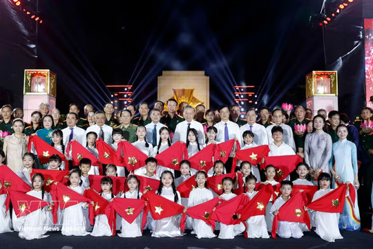 Key Party, State leaders attend live television programme honouring fallen heroes