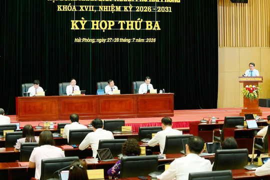 Phiên thảo luận, chất vấn tại Kỳ họp thứ Ba, HĐND thành phố Hải Phòng khóa XVII: Điều hành sâu sát, gợi mở giải pháp thiết thực cho tăng trưởng nhanh, bền vững