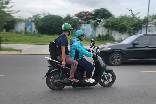 TP. Hồ Chí Minh: Quy định mới về xe mô tô, xe gắn máy, xe thô sơ kinh doanh vận tải