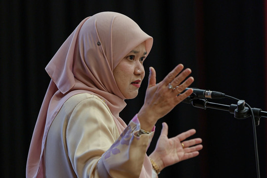 Malaysia bắt đầu cuộc cải cách trường học quy mô lớn