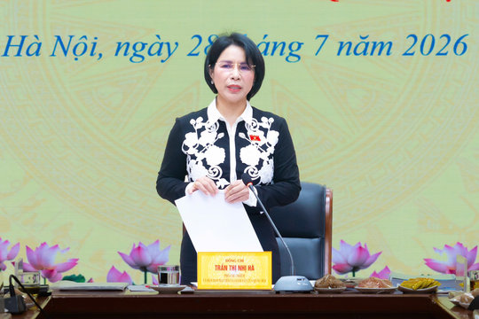 Đoàn giám sát của Ủy ban Dân nguyện và Giám sát làm việc với Sở Y tế TP. Hà Nội