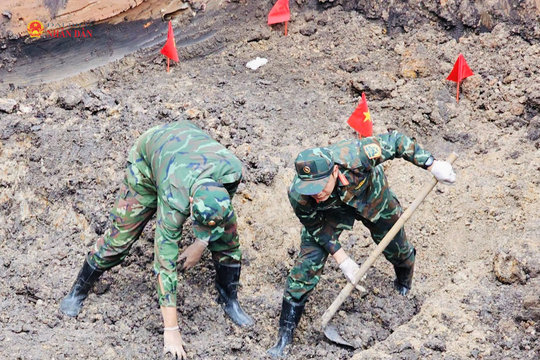 TP. Hồ Chí Minh: Chuẩn bị di dời Bia tưởng niệm phục vụ tìm kiếm hài cốt liệt sĩ tại Công viên Lê Thị Riêng