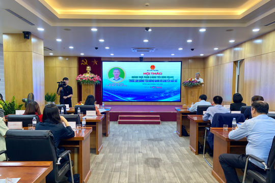 Ngành hàng tiêu dùng bước vào cuộc đua xanh và số hóa