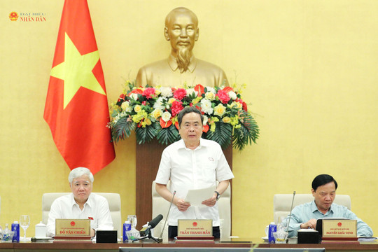 Bế mạc Phiên họp thứ 4 của Ủy ban Thường vụ Quốc hội
