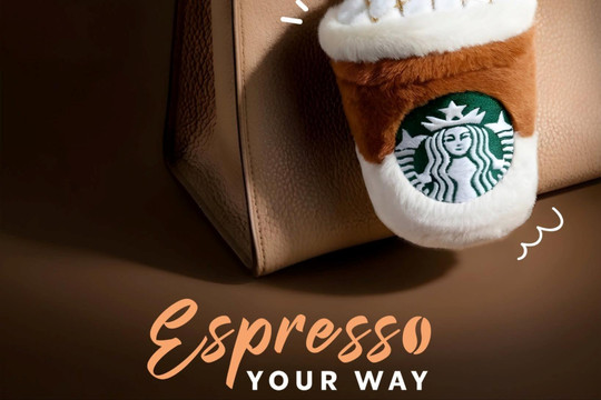 Starbucks khiến người trẻ uống cà phê hay chạy theo quà tặng: Phải chi 400.000 đồng để được "chiếc ví nhỏ, charm bông"