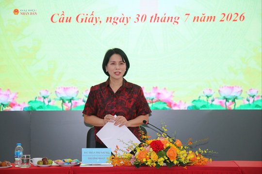 Đoàn giám sát của Ủy ban Dân nguyện và Giám sát làm việc với UBND phường Cầu Giấy