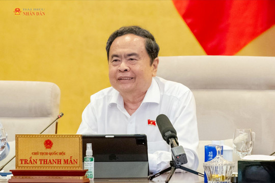 Chủ tịch Quốc hội Trần Thanh Mẫn ký ban hành 5 Nghị quyết của Ủy ban Thường vụ Quốc hội