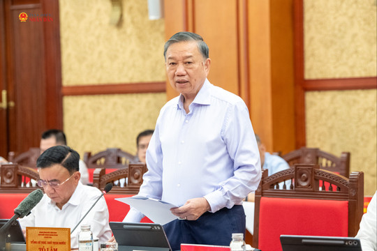 Tổng Bí thư, Chủ tịch nước Tô Lâm: Phải tạo được sự chuyển đổi căn bản từ “lao động giản đơn” sang “lao động sáng tạo”
