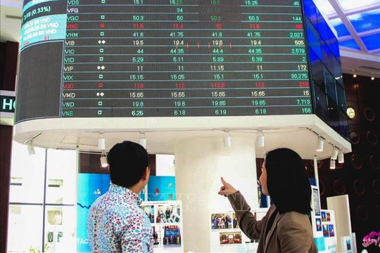 Tăng chuẩn để nâng chất lượng xếp hạng tín nhiệm