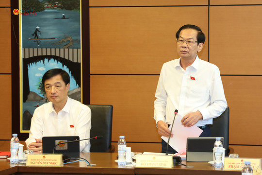 Chiều 3/8/2026: Thảo luận Tổ 9 (Đoàn ĐBQH các tỉnh: Hà Tĩnh, Lai Châu, Cần Thơ)