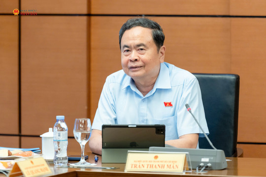 Chủ tịch Quốc hội Trần Thanh Mẫn ký ban hành Nghị quyết sửa đổi Quy chế làm việc của Ủy ban Thường vụ Quốc hội