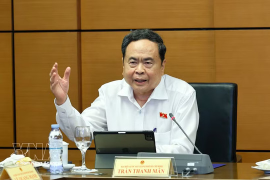 NA Chairman urges ‘revolution’ in legal information access