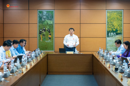 Siết chế tài đối với hành vi tiếp tay người lao động trốn ở lại nước ngoài