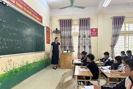 Khắc phục bệnh thành tích trong dạy, học