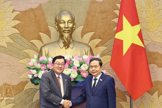 NA leader hails Malaysian ambassador’s contributions to parliamentary ties