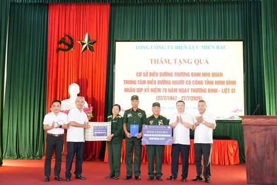 EVNNPC: Nhiều hoạt động ý nghĩa tri ân và chăm lo người lao động