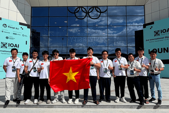 7/8 học sinh Việt Nam đoạt huy chương ngay lần đầu dự Olympic Trí tuệ nhân tạo quốc tế