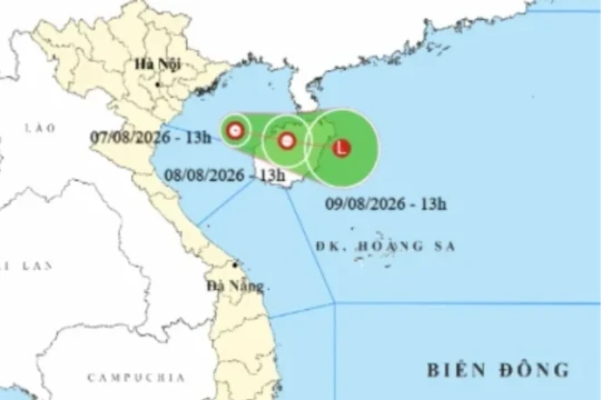 Các tỉnh từ Quảng Ninh đến Quảng Trị chủ động ứng phó áp thấp trên biển Đông