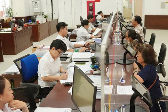 TP. Hồ Chí Minh: Dùng dữ liệu để giảm giấy tờ, thời gian làm thủ tục hành chính