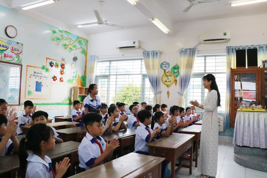Đồng Tháp: Siết chặt quản lý dạy thêm, học thêm