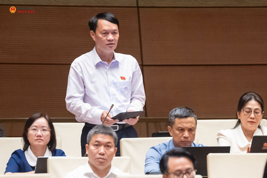 Phân cấp, phân quyền phải bảo đảm hoạt động quân sự, quốc phòng thông suốt