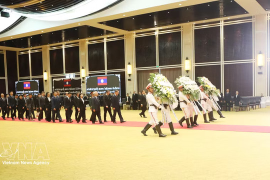 Vietnamese Embassy, community pay tribute to Lao National Assembly President