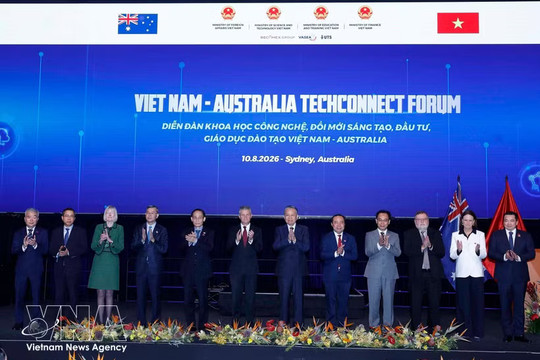Vietnam, Australia should develop more strategic new-style partnership in science, technology, innovation: Top leader
