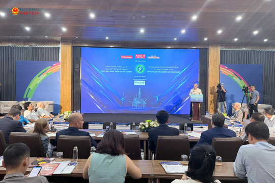 Biến thể chế thành lợi thế cạnh tranh cho ngành năng lượng