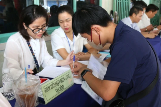 TP.Hồ Chí Minh: Hồ sơ trợ cấp thất nghiệp tăng