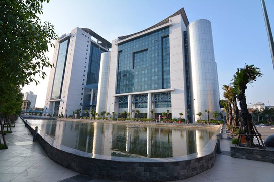 Đại học Kinh tế Quốc dân và Đại học Birmingham thiết lập chương trình chuyển tiếp quốc tế cho sinh viên Công nghệ tài chính